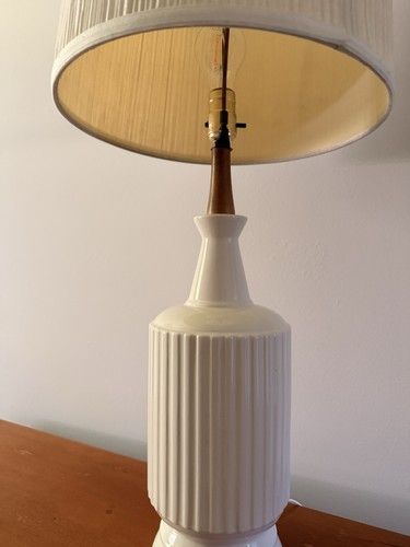 Mid century white ceramic - mid,