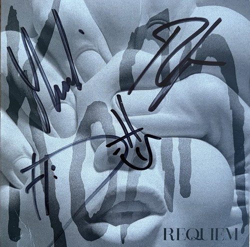 Korn requiem signed - korn,