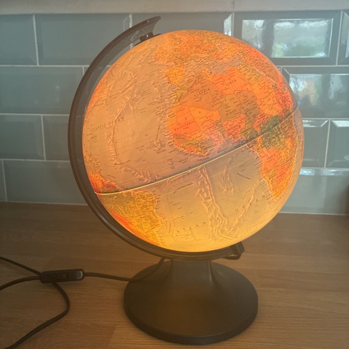 Scan globe illuminated - globe,