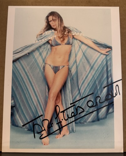 Brigitte bardot signed 8x10 - signed,