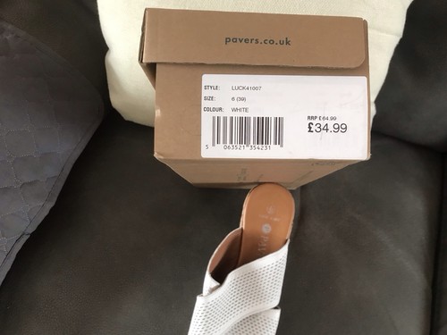 Pavers ladies sandals bnib - pavers,