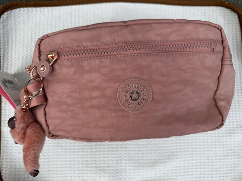 New kipling amalfi toiletry - new,