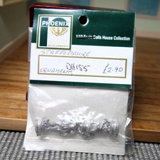 12th Scale, Phoenix Miniatures, 2 Staffordshire flatback  ornaments  KIT DH155