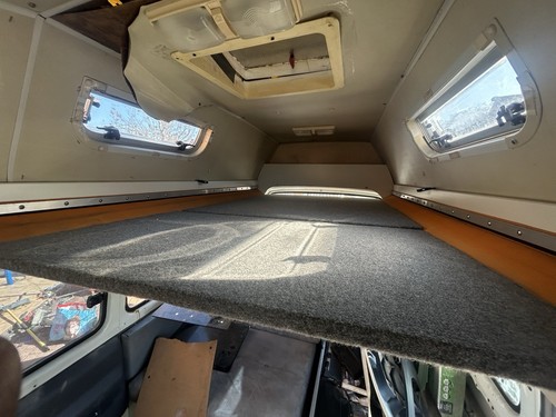 Toyota hiace campervan upper - toyota,