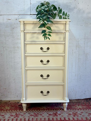Laura ashley clifton - ashley, "clifton"
