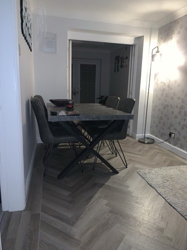 Urban table and chairs - table,