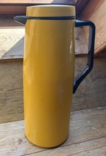 Fab vintage yellow - yellow, thermos