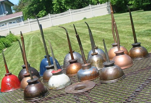 Vintage lot thumb pump oil - lot,
