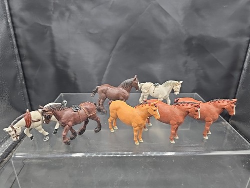Britains farm series - farm, chestnut