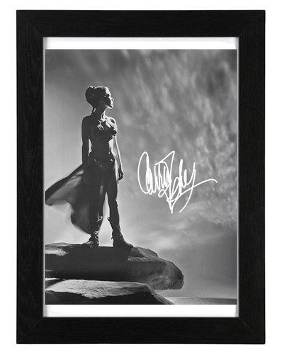 Carrie fisher signed autograph - carrie,