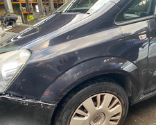 Vauxhall Zafira B 2006-2010 n/s-passenger front wing black - breaking 386