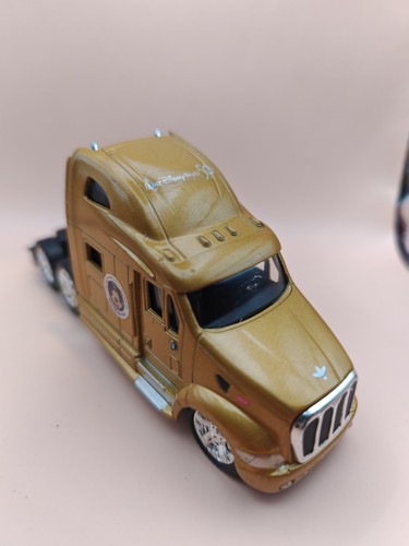 Jada toys peterbilt - toys, truck
