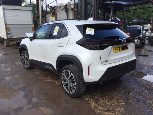 Toyota yaris cross 2021 - yaris,