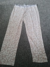 NEXT PYJAMAS  WHITE/BEIGE SIZE LARGE REGULAR LEG  100% COTTON SHORT SLEEVES 
