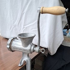 Vintage  cast iron  No 5 Manual Meat Grinder Mincer