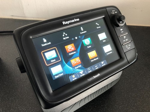 Raymarine e7d hybridtouch mfd - e7d,