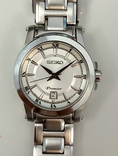 Seiko silver women watch - seiko,