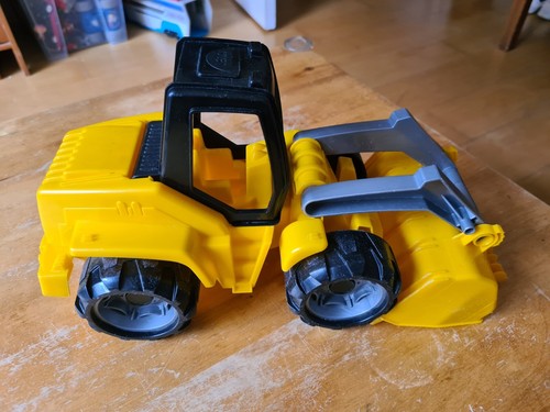 Giant shovel giga trucks - shovel,,