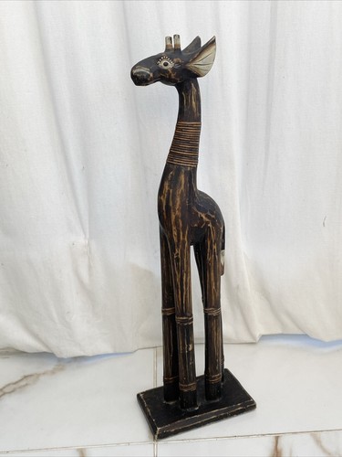 Wooden giraffe statue - wooden,