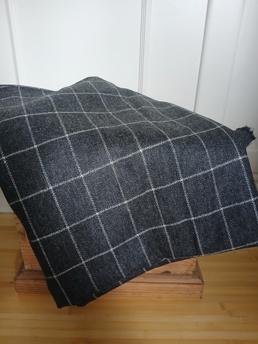 Charcoal grey pure wool - charcoal,