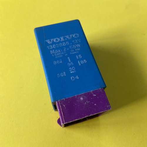 Volvo 760 blue purple pin - volvo,