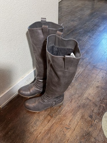 Gray riding boots size 5 - boots, 7.5
