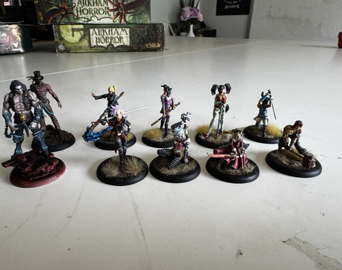 Malifaux outcast crew - , painted