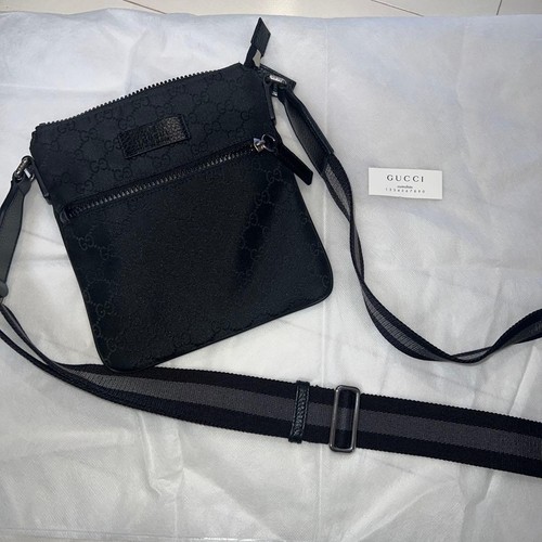 Gucci crossbody messenger - gucci, gg