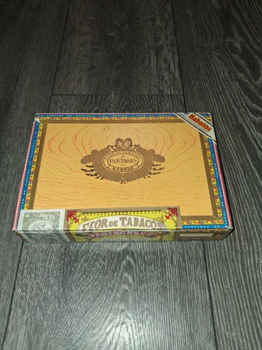 Vintage empty wood cigar - wood,