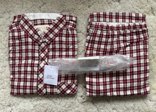 NEW Victoria's Secret Ivory 2