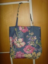 NEW TOTE MADE IN COTTAGE