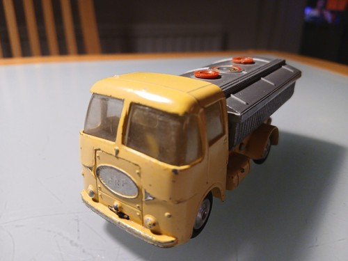 Corgi toys 64g erf - erf, tunnel