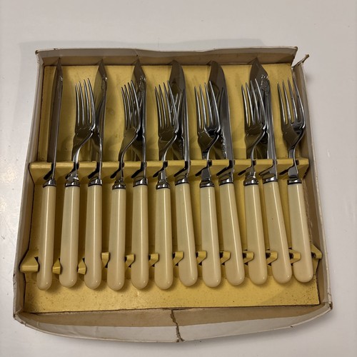 Vintage boxed set - boxed, 6