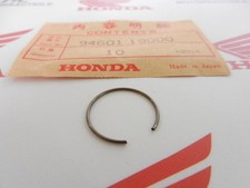 Honda CT 110 Piston Pin Retaining Clip 19mm Original New