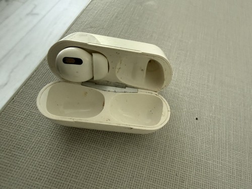Apple airpods pro second - pro,