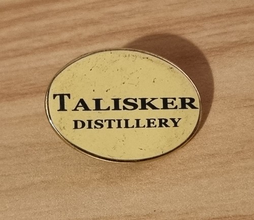 Talisker distillery lapel - talisker,