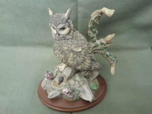 Country artists great horned - country,