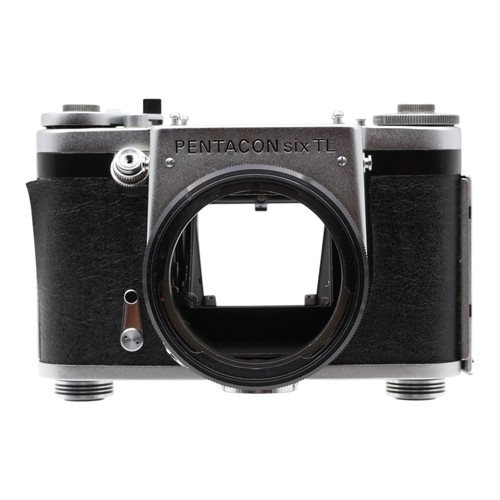 Pentacon six medium - medium, format