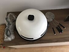 1 Electric pizza maker With EU