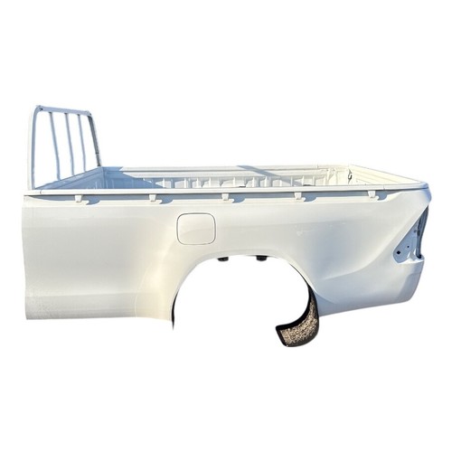 Toyota hilux rear - toyota, bed