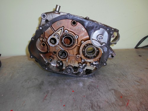 Kawasaki 250c crankcases - ,