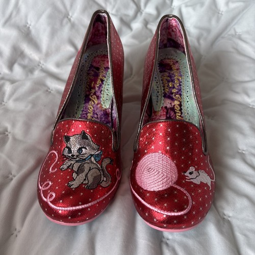 Irregular choice fuzzy peg - choice,,