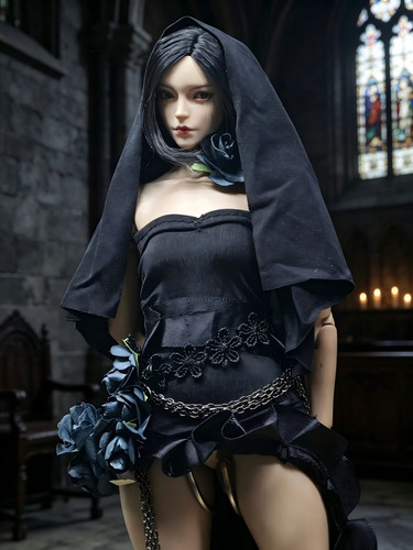 Female black strapless - 1/6,