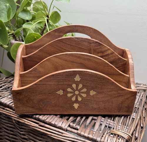 Wooden desk tidy - , letter