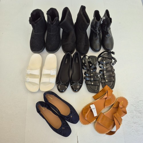 Shoe bundle size 5 flats - size,