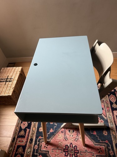 Habitat child wood desk - child,