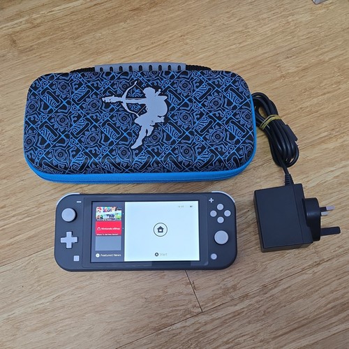 Nintendo switch lite - nintendo,