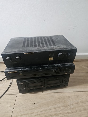 Marantz amplifier - &,