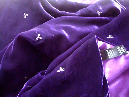 Stunning silk velvet vintage - stunning,