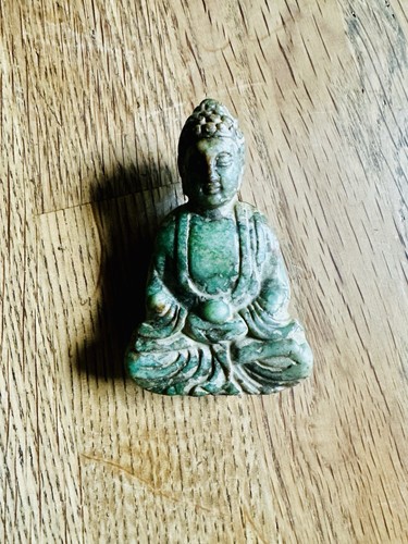 Small hand carved jade buddha - hand,
